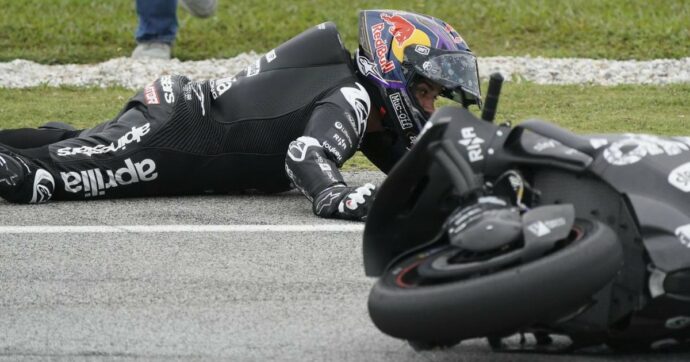 MotoGP, Jorge Martin operato al polso sinistro. Quando può tornare: in dubbio anche l’Argentina