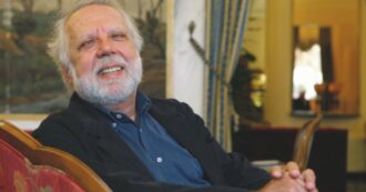 Copertina di “Bobo seduto”, una statua a Scandicci ricorderà il vignettista Sergio Staino