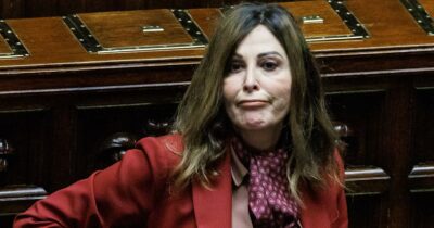 Copertina di Santanché, altro giro altro fallimento. Crolla anche Ki Group Holding