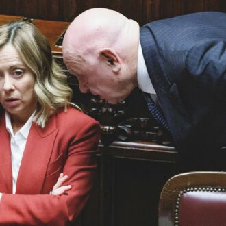 Copertina di Separazione delle carriere, Meloni apre solo a ritocchi. Lite con Salvini-Tajani