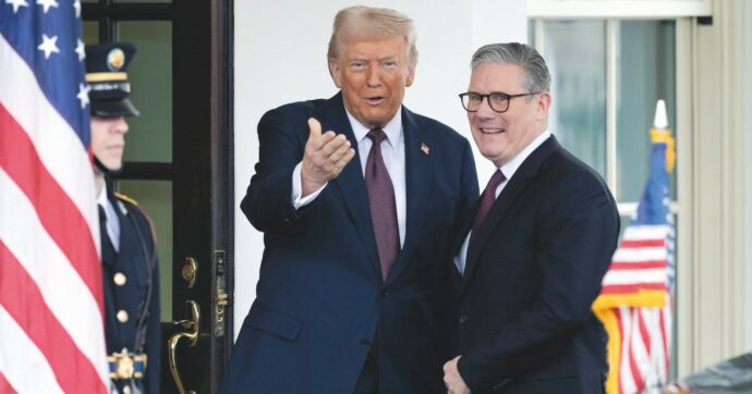 Trump riceve Starmer: “O la tregua in Ucraina si fa subito o non ci sarà mai più”