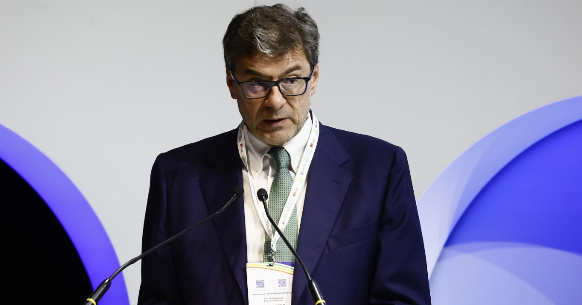 Il ministro Giorgetti vede nero: “Europa vicina alla recessione. Rivedremo le stime economiche”