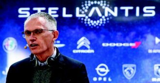Copertina di Stellantis, per i suoi disastri 52 milioni all’ex ad Tavares