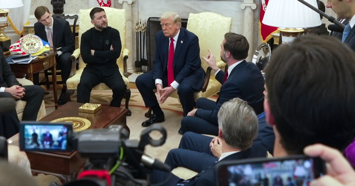 Trump Vance Zelensky, ecco la trascrizione dello scontro nello Studio Ovale: “La gente muore”. “Tu irrispettoso, hai mai detto grazie?”. “Giochi con la Terza Guerra mondiale”