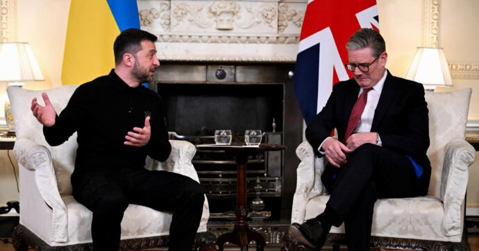 Starmer: “Truppe a Kiev”. E si salva dai dazi degli Usa