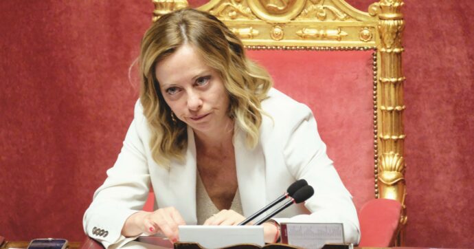 Usa-Kiev, Meloni sceglie Trump. L’opposizione: “Venga in Aula”