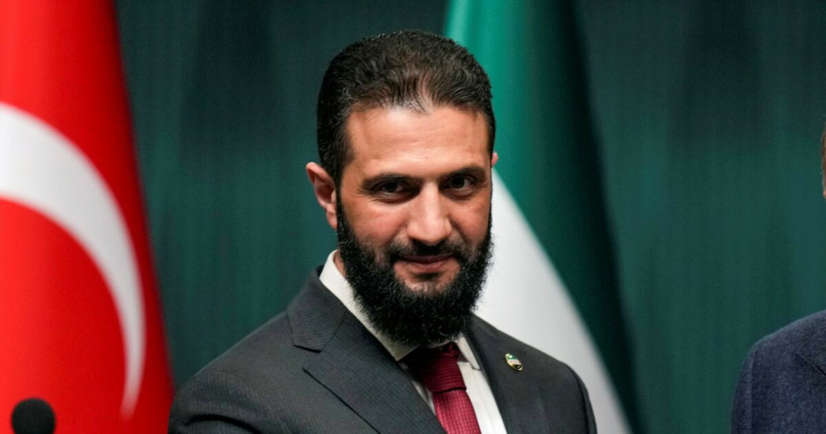 siria il governo islamista impone il burkini alle donne nelle spiagge pubbliche