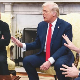 Copertina di Trump-Zelensky, tutto quello che i giornali non hanno scritto