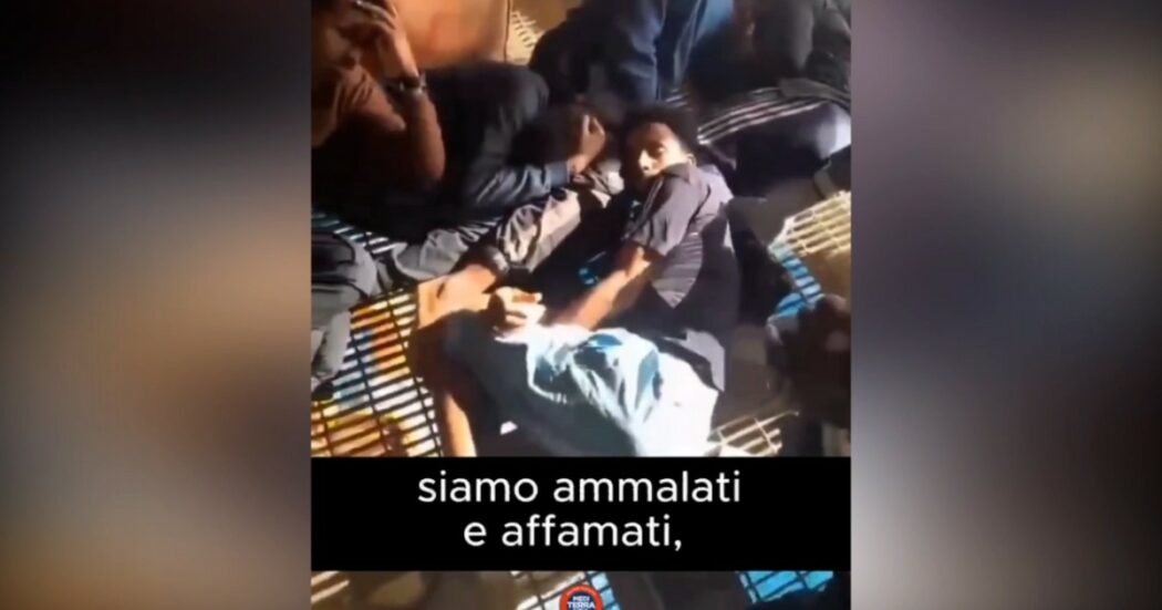 “Venite ad aiutarci o faremo la fine degli altri”: 32 migranti naufragati su una piattaforma petrolifera al largo della Tunisia. Il video-appello