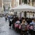 Copertina di Dehors liberi fino al 2027: arriva l’emendamento con la nuova proroga