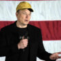 Copertina di Grok 4, l’IA di Musk “intelligente come un dottorando” che prima di esprimersi consulta il padrone