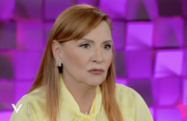 Copertina di “Mia mamma è morta all’improvviso per l’amianto. Stavo rischiando di morire, una corsa in Lambretta mi ha salvata”: lo rivela Patrizia Rossetti a Verissimo