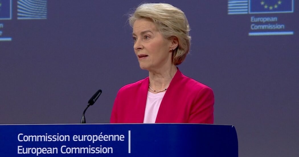 https://st.ilfattoquotidiano.it/wp-content/uploads/2025/03/09/von-der-leyen1200-1050x551.jpg