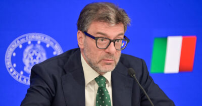 Copertina di Difesa, la proposta dell’Italia per il riarmo: un piano a garanzia Ue per mobilitare duecento miliardi dai privati (evitando nuovo debito)