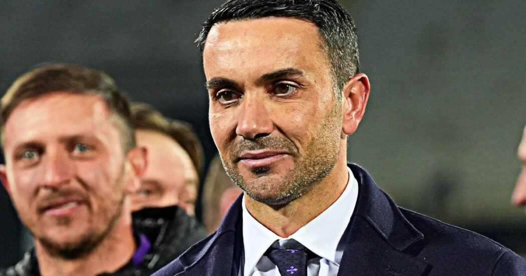 https://st.ilfattoquotidiano.it/wp-content/uploads/2025/03/10/palladino-napoli-fiorentina-1050x551.jpg