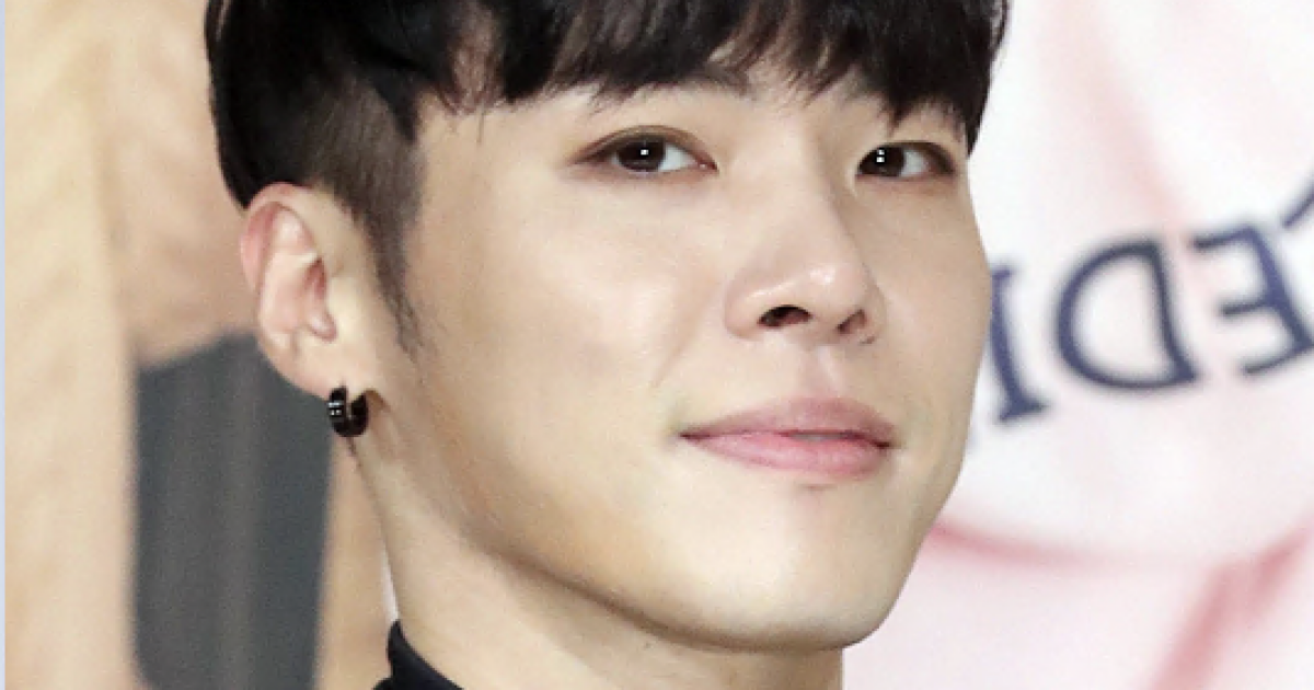 È morto Wheesung, il cantante sudcoreano è stato trovato dalla madre: “Ha avuto un arresto cardiaco”. Nel 2021 è stato condannato per uso di propofol