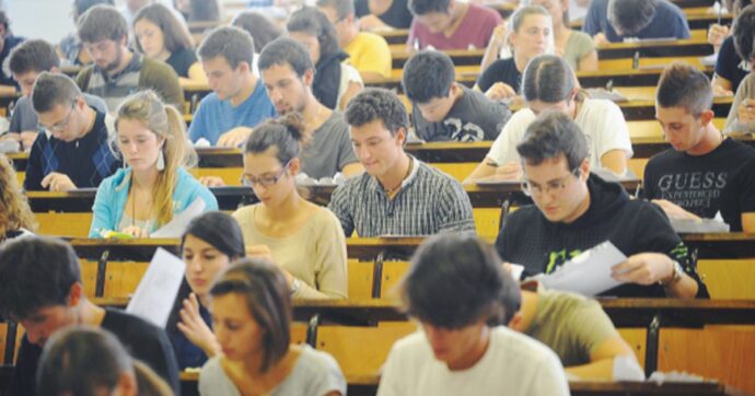 Così si è costruita la tempesta perfetta per la catastrofe degli esami filtro a Medicina