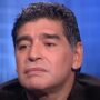 Copertina di “Il ricovero di mio padre fu una messa in scena. I suoi occhi erano talmente gonfi”: la testimonianza di Giannina Maradona