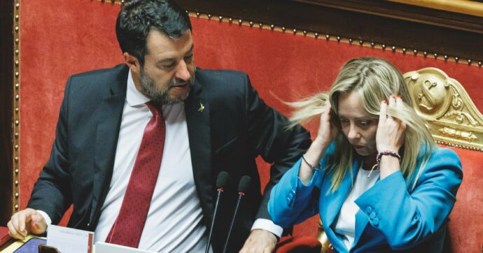 Ucraina, Meloni cambia idea. Lega: “Via sanzioni a Mosca”