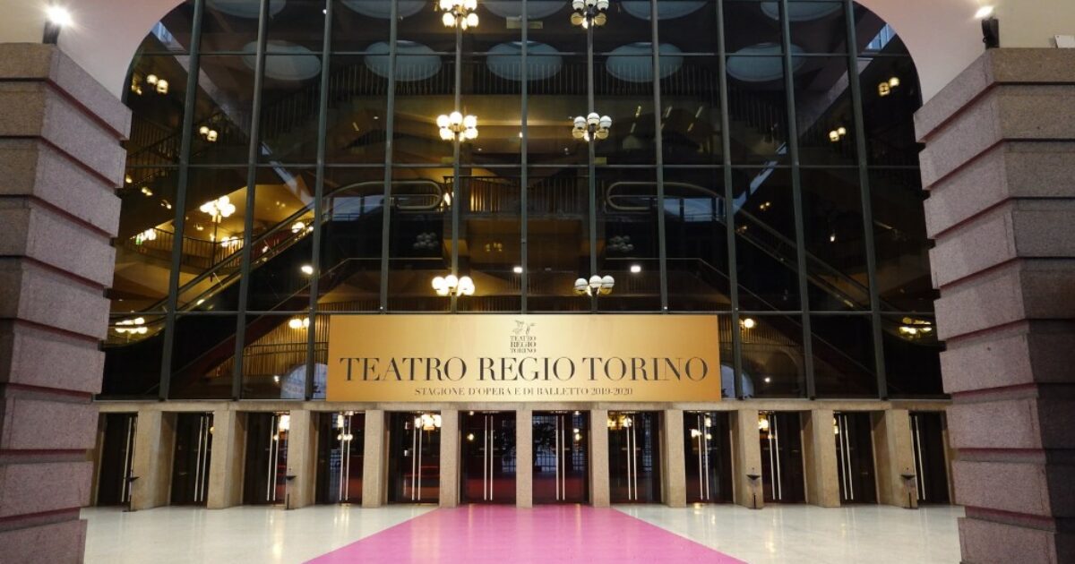 ‘Sanremo a Torino’? Il sindaco: “Siamo disponibili, abbiamo il meraviglioso teatro Regio”. Ecco come mai si parla di ‘Festival di Sanregio’ e come stanno le cose