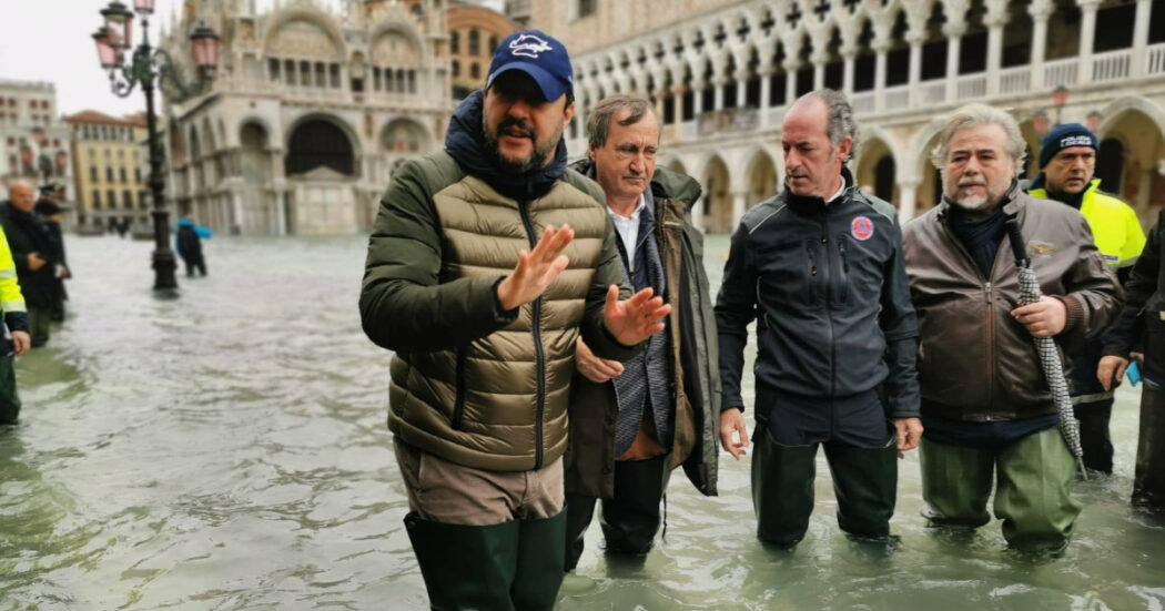 Mose, esplodono i costi di manutenzione. Salvini: “Troveremo qualsiasi cifra”. E Brugnaro chiede 150 milioni l’anno per Venezia