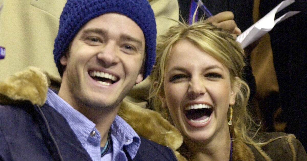 Britney Spears manda un “segnale” all’ex fidanzato Justin Timberlake mentre twerka. I fan impazziti