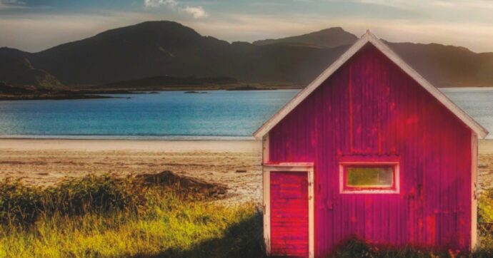 I segreti di Liten: l’isola scandinava inventata da Seaman, misterioso italiano “di successo”