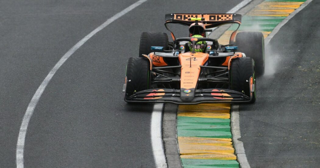 Gp d’Australia, Norris domina su Verstappen. Gara da sogno per Antonelli, unico esordiente al traguardo. Incubo per le Ferrari