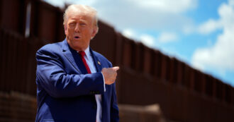 Russia-Ucraina, martedì la telefonata Trump-Putin. Media: “Il presidente Usa pensa a riconoscere la Crimea come russa”