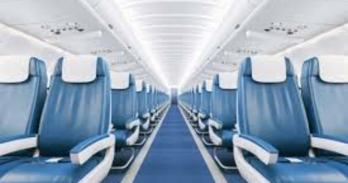 “Gomitate e disturbi per non aver ceduto il mio posto lato finestrino a una mamma con il figlio adolescente”: la denuncia è virale su Reddit, ma gli utenti insorgono