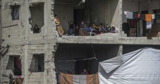 Copertina di Israele attacca ancora Gaza, Idf: “Operazioni di terra mirate nella Striscia”. Netanyahu: “Può aprirsi fronte ampio in Cisgiordania”