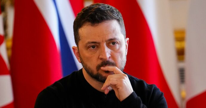Ucraina, Zelensky: “Dagli Usa aspettavamo 20mila missili anti-drone. Trump li ha dirottati in Medio Oriente”