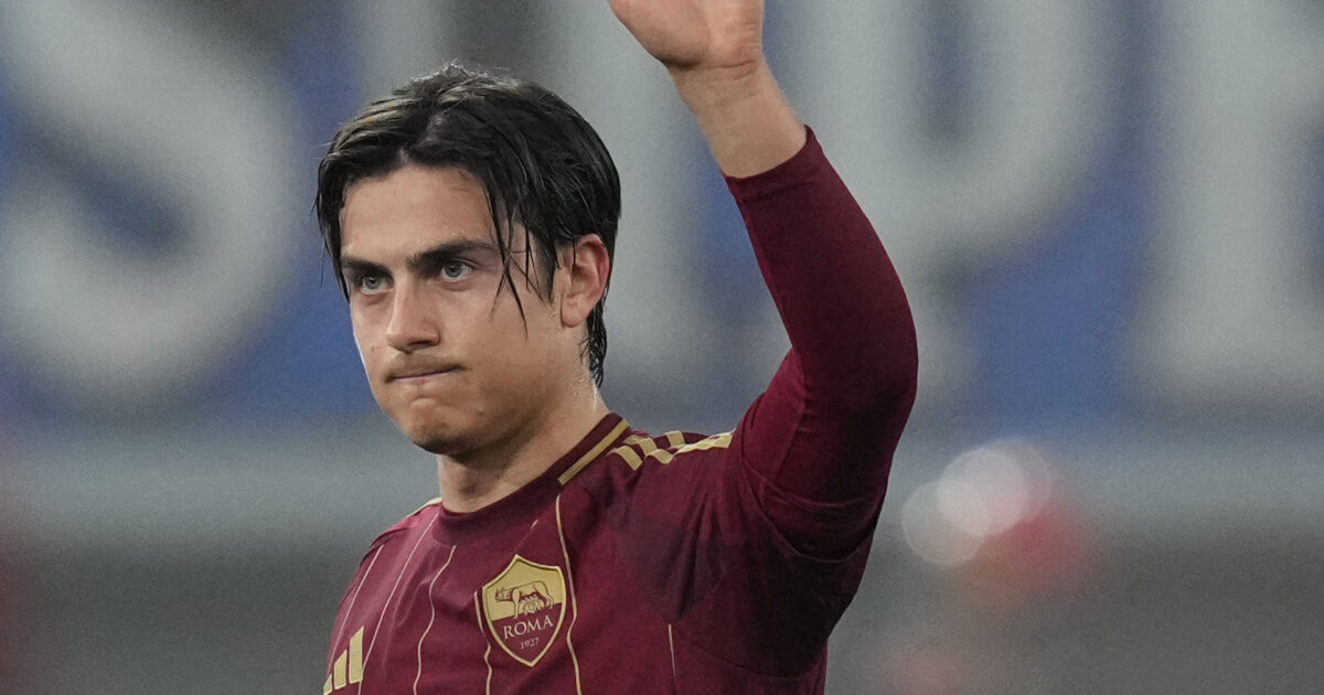 Infortunarsi per un colpo di tacco smarcante: tutto il senso calcistico di Dybala. E ora chi ci regalerà meraviglia?