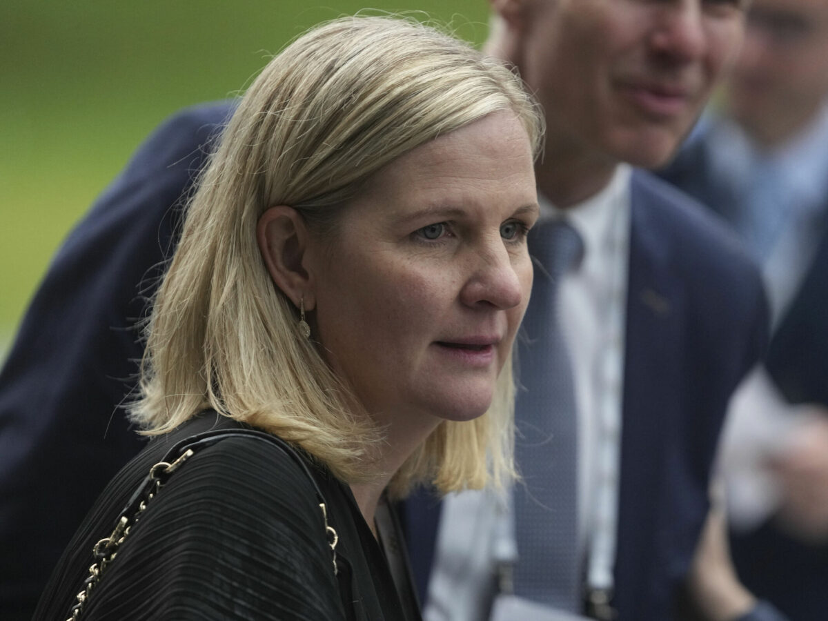 Kirsty Coventry nuova presidente del Cio: è la prima donna e africana al vertice dello sport mondiale