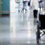 Copertina di Morto dopo operazione “per gravi carenze” della struttura sanitaria: risarcimento milionario ai familiari