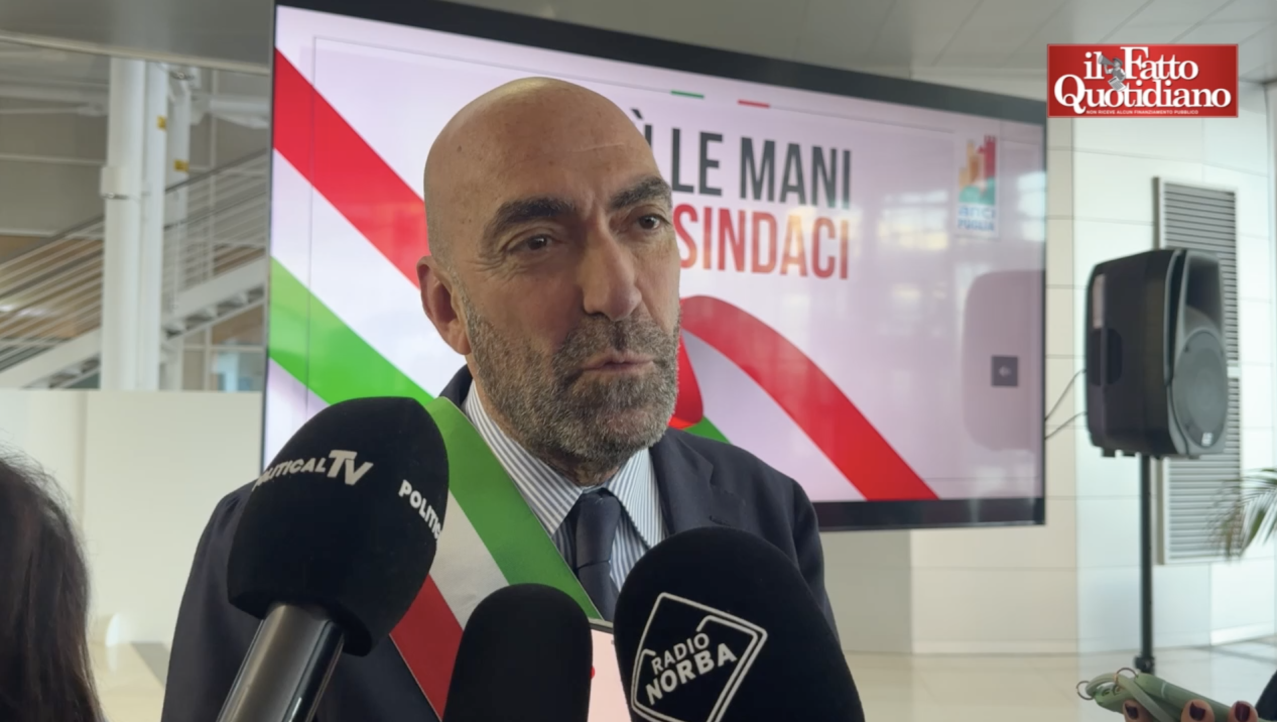 L’ira dei sindaci pugliesi contro la legge voluta dal centrodestra: “Così di fatto non potremo candidarci alle prossime regionali”