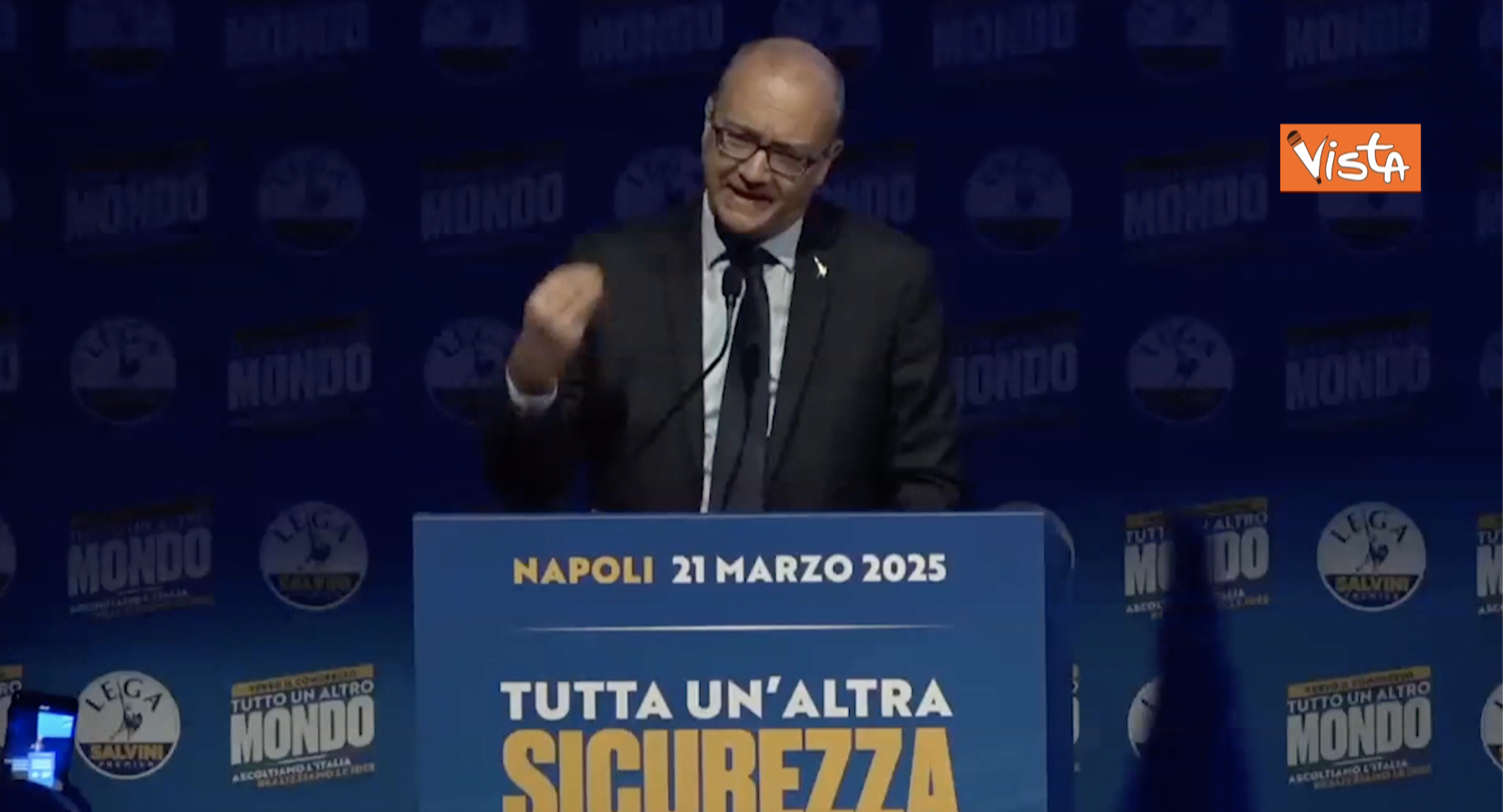 Valditara: “Stop a schwa e asterischi nel linguaggio dell’istruzione, rispetto per lingua italiana”