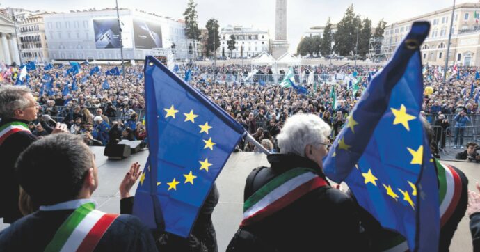 Palco, cibo e hotel: la piazza di Rep è costata 350 mila €