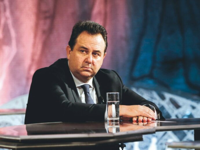 Il gip: “Indagate Lotti, la pm favorì Amara su raffineria dell’Eni”