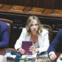 Copertina di Meloni convoca gli “alleati” Lega e FI in rissa per metterli in riga sull’Ucraina e il riarmo Ue