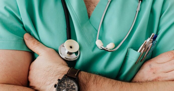 Anche un uomo di scienza può mentire di fronte alla verità. Da medico ho fatto la cosa giusta?