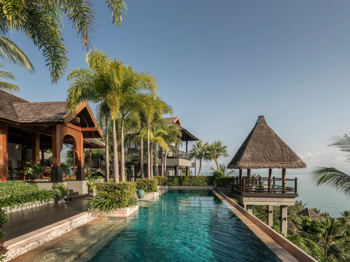 Sì, il resort in Thailandia di The White Lotus 3 esiste davvero: come funziona e quanto costa