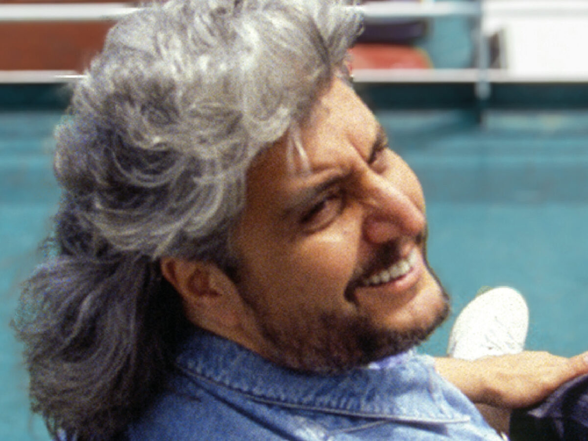 Pino Daniele a nudo, l’uomo dietro l’artista nei suoi aspetti positivi e negativi: arriva al cinema il documentario “Pino” di Francesco Lettieri