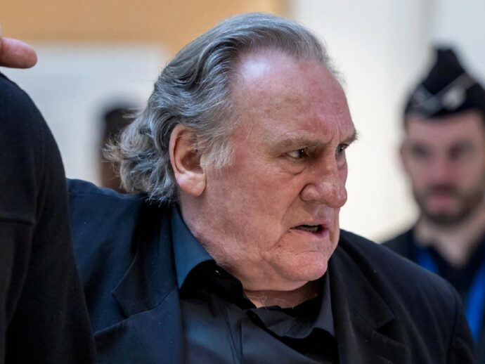 Accuse di stupri: Depardieu rischia 18 mesi di galera
