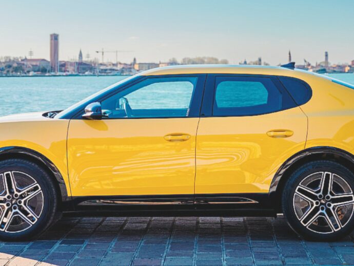 Ford presenta “Capri”, l’icona degli anni 60 ora corre a elettroni