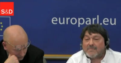 Copertina di Ranucci all’Europarlamento: “Pressioni politiche su Report. Italia paese malato che considera normale la propria patologia”
