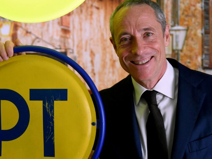 Poste punta a una “Tim più aggressiva sul mercato”. Grazie alla solidità finanziaria e ai flussi di cassa del gruppo di spedizioni