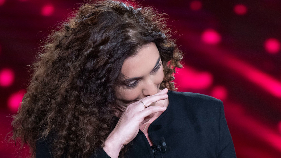 “Mia madre non sapeva di essere malata, ma nel giro i due mesi il cancro al polmone ha intaccato il fegato”: Kassandra, la figlia di Nadia Cassini in lacrime a Verissimo