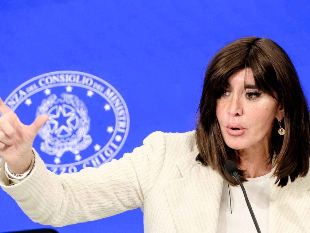 Università di Medicina, via il numero chiuso? Lo sbarramento è dopo sei mesi. Dalla mancanza di aule al rischio disoccupati: le falle del decreto