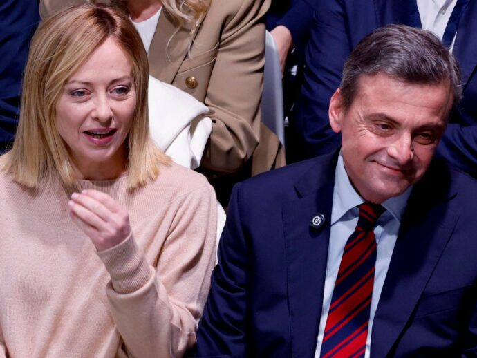 Armi-Regioni, Meloni apre a Calenda. Lega: “Noi no”